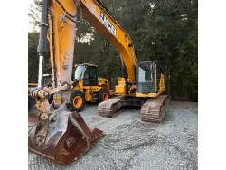 2021 JCB 220X