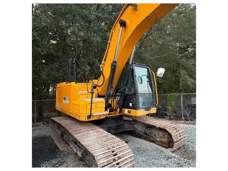 2021 JCB 220X