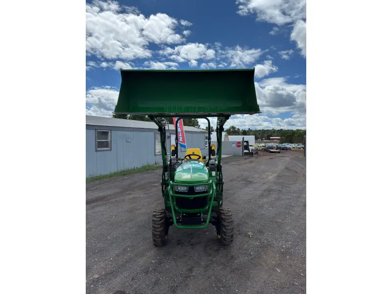 2024 JOHN DEERE 2032R