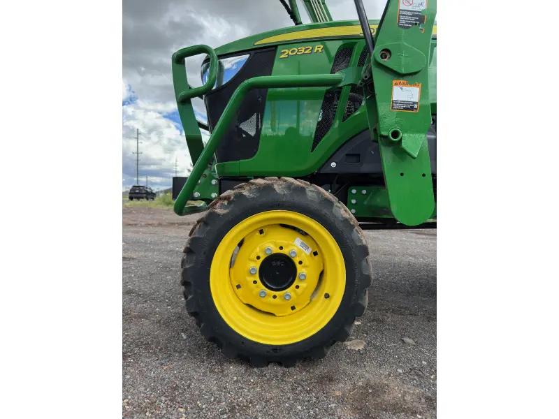 2024 JOHN DEERE 2032R