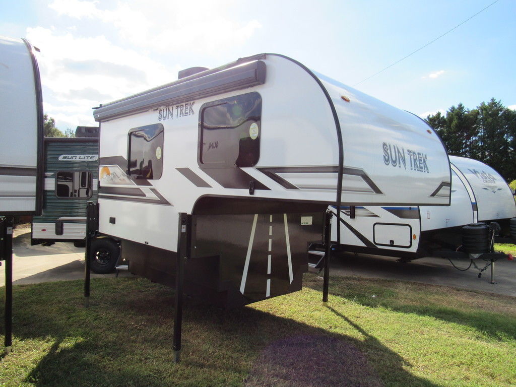 2027 Sunset Park Rv SunTrek 700 RV