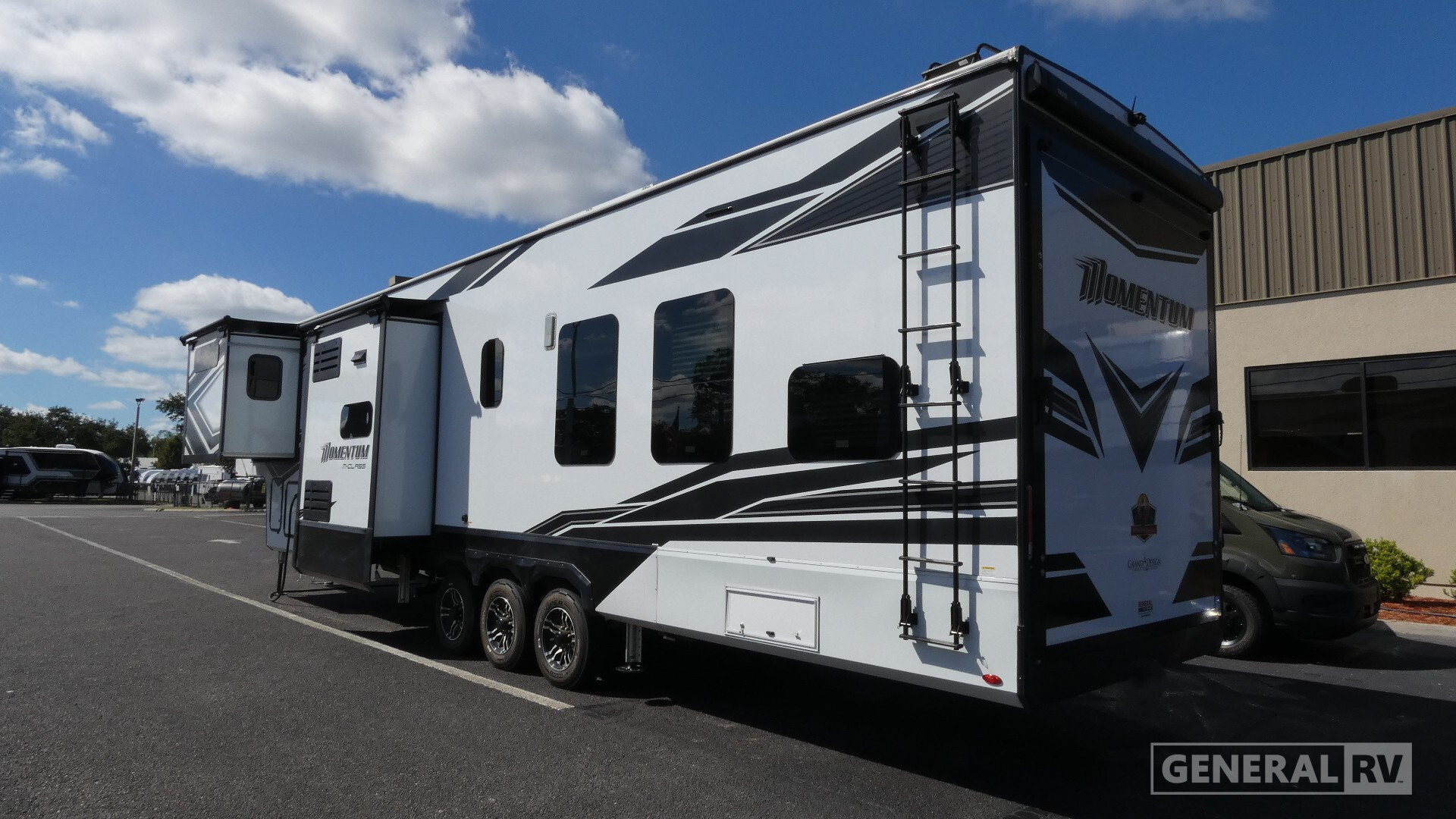 2023 Grand Design MOMENTUM 381MS in orange park FL