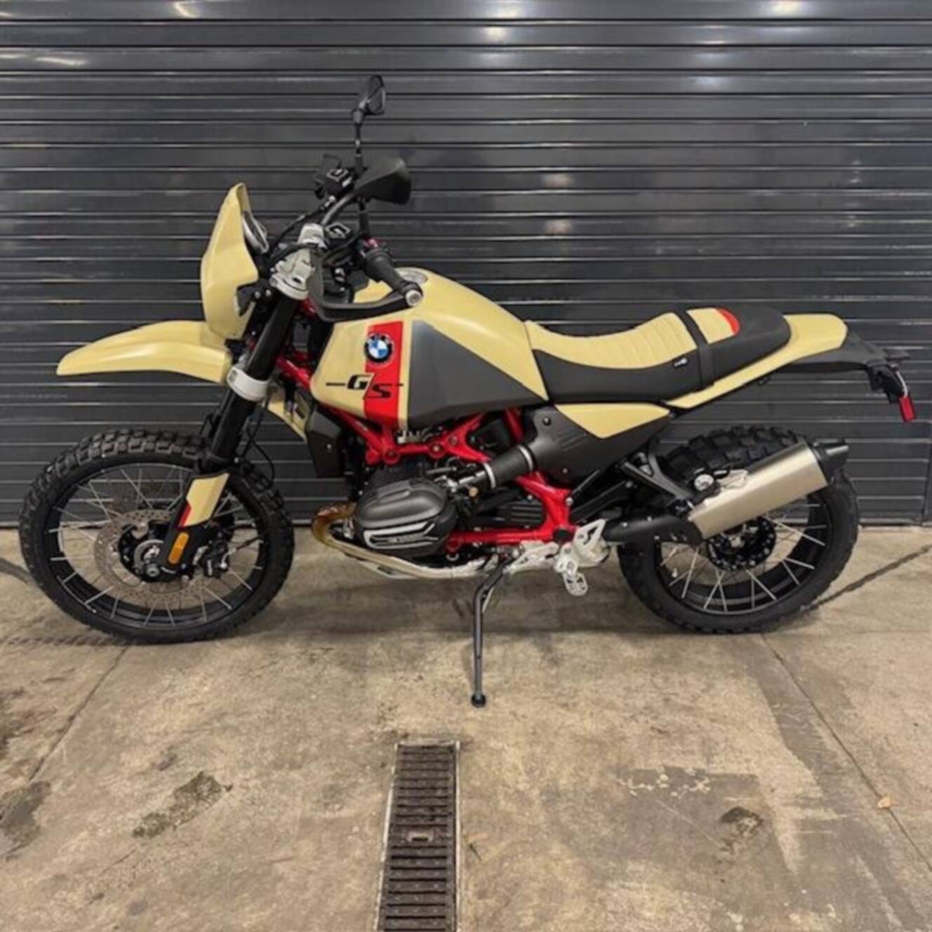 A photo of this 2026 BMW R 12 GS