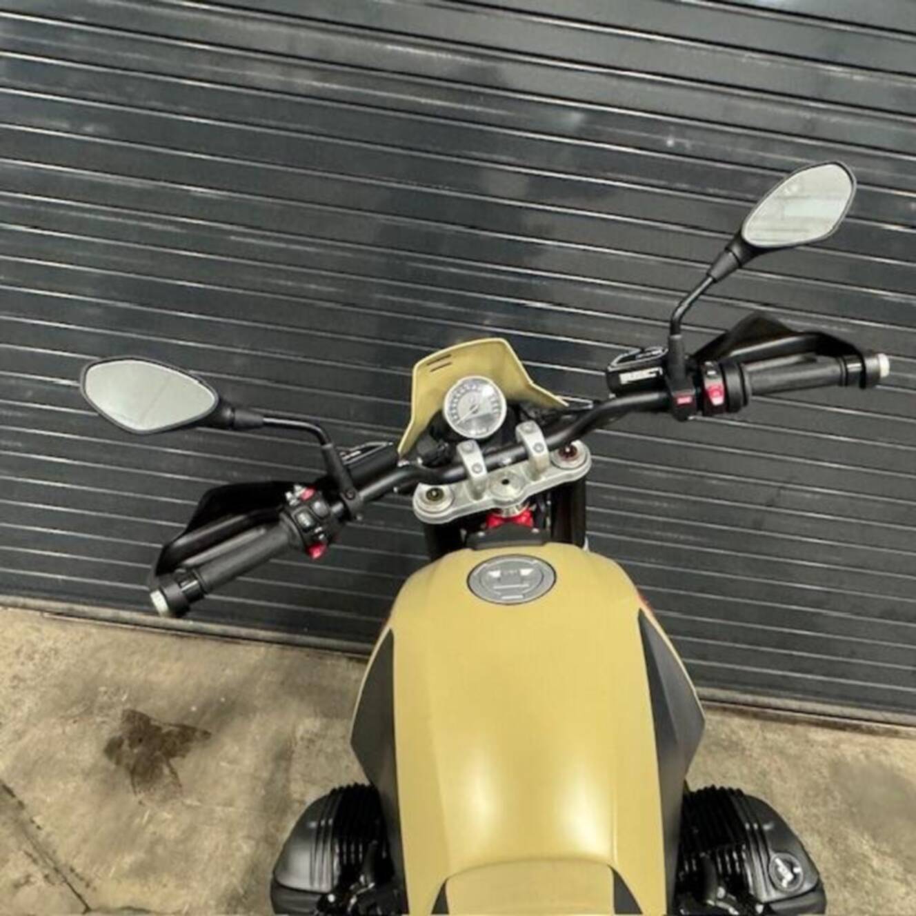 A photo of this 2026 BMW R 12 GS