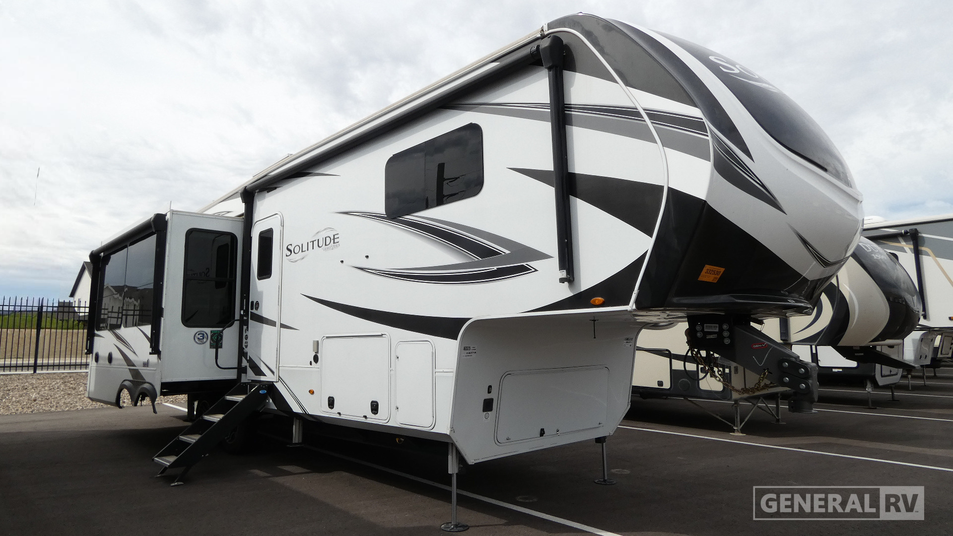 2024 Grand Design SOLITUDE 310GK in south weber UT