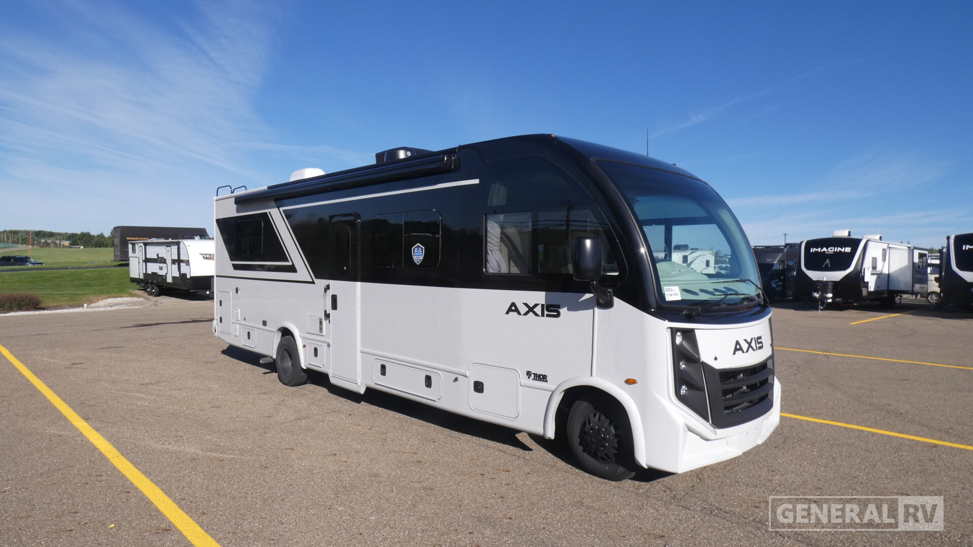 2027 Thor Motor Coach AXIS 28.1 in north canton OH