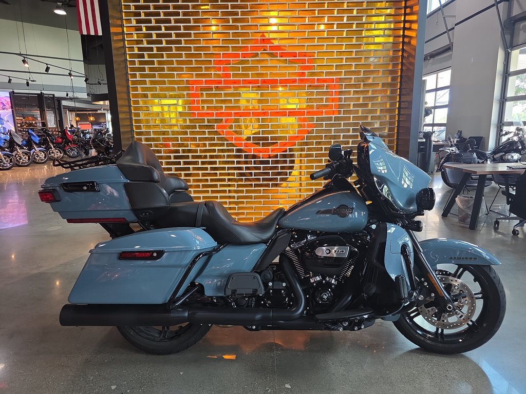 2024 Harley-Davidson ELECTRA GLIDE ULTRA LIMITED Cruiser motorcycle