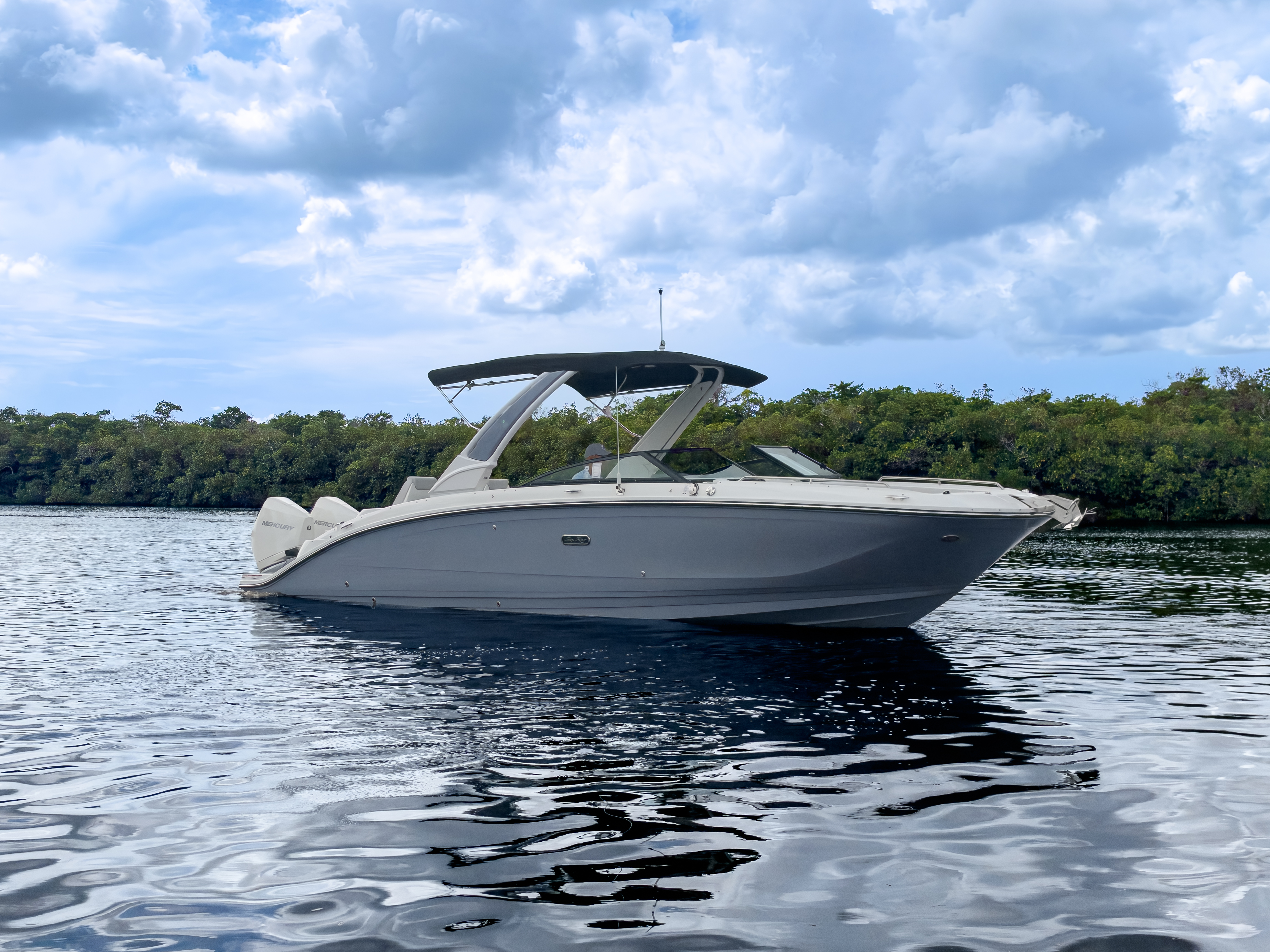 2027 Sea Ray SDX 290 Outboard in fort myers FL