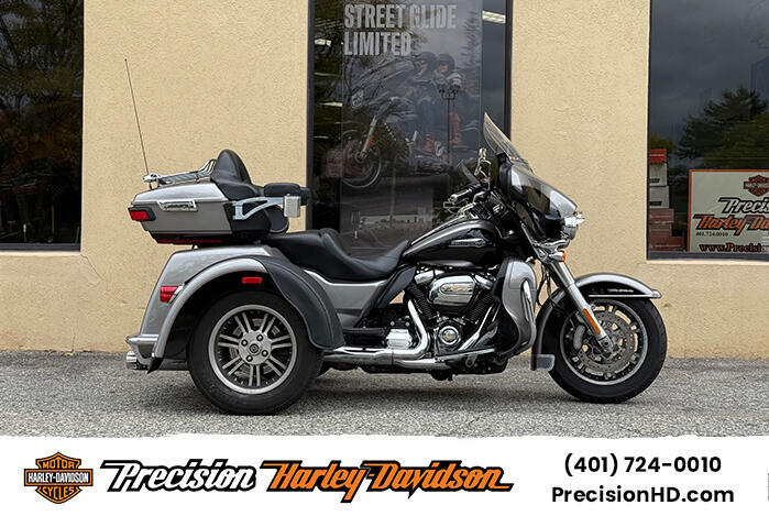 2017 Harley-Davidson Tri Glide Ultra ULTRA CLASSIC in Pawtucket, RI