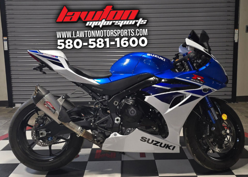 2025 Suzuki GSX-R1000R Sportbike motorcycle
