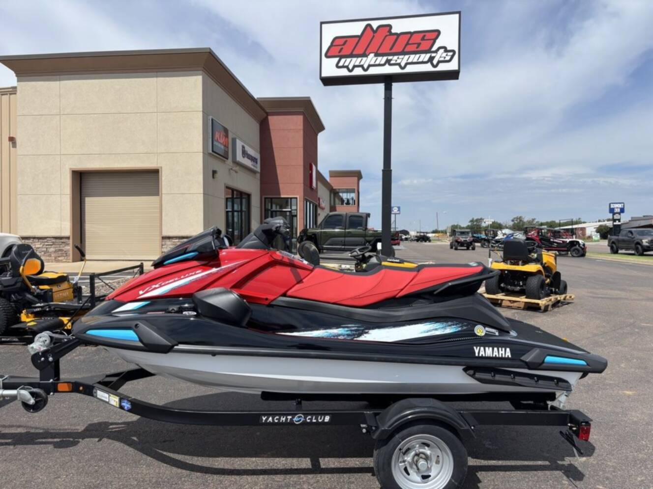 A photo of this 2026 Yamaha Waverunners VX® Deluxe with Audio