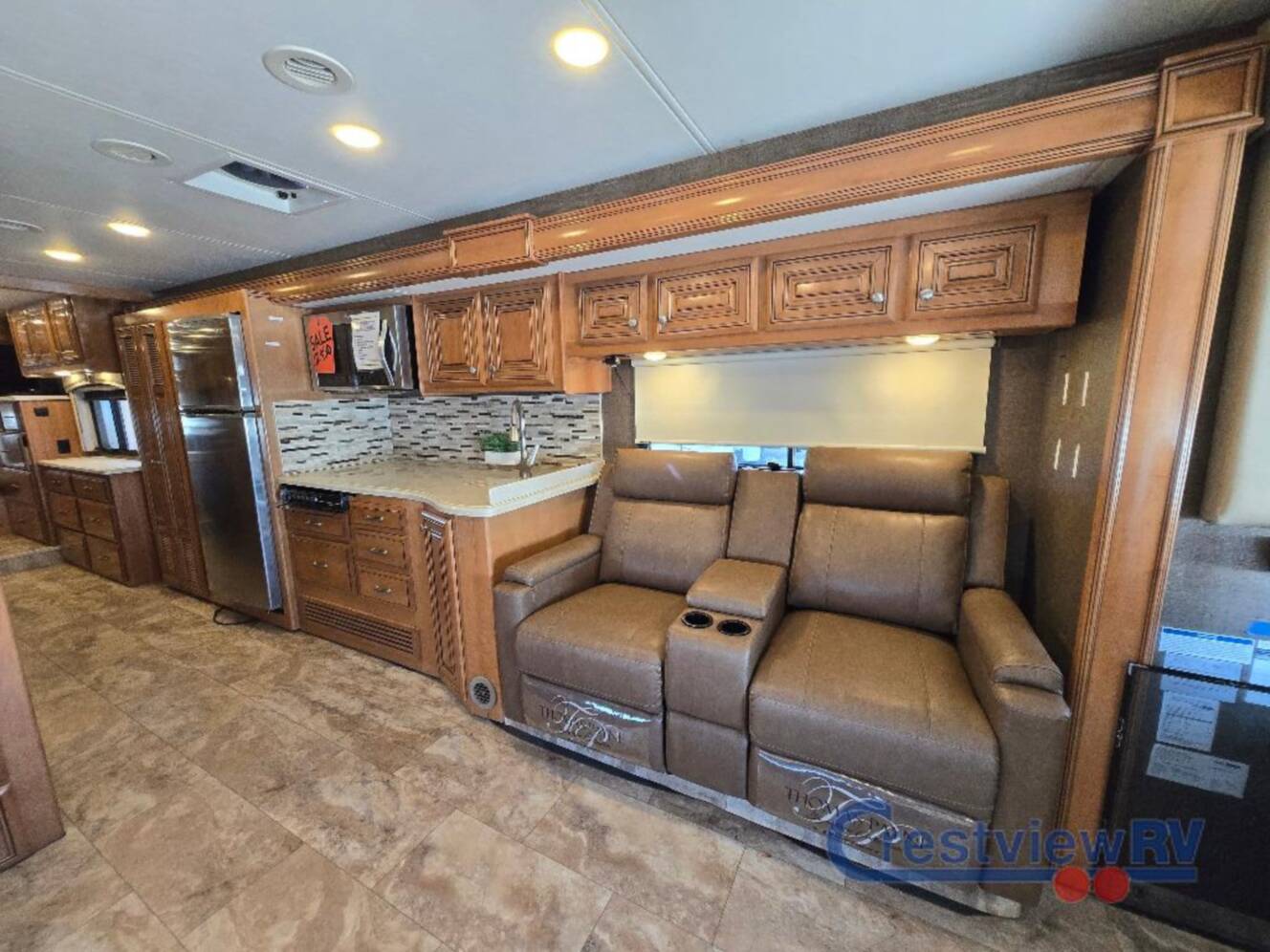 A photo of this 2017 Thor Motor Coach Palazzo 35.1