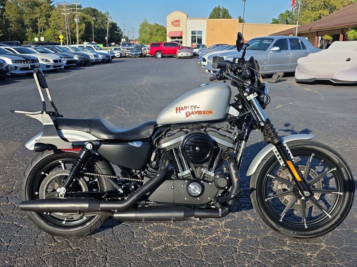 2020 Harley-Davidson XL883N IRON 883 IRON in Ross, OH