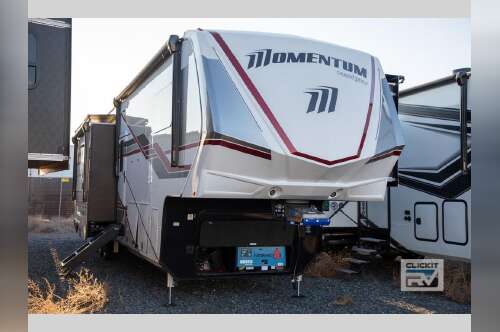 2025 Grand Design Momentum 410TH in moses lake WA