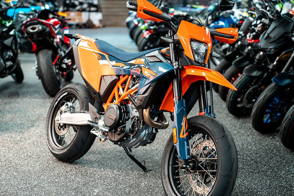2026 KTM 690 SMC R ENDURO R in Upper Darby, PA
