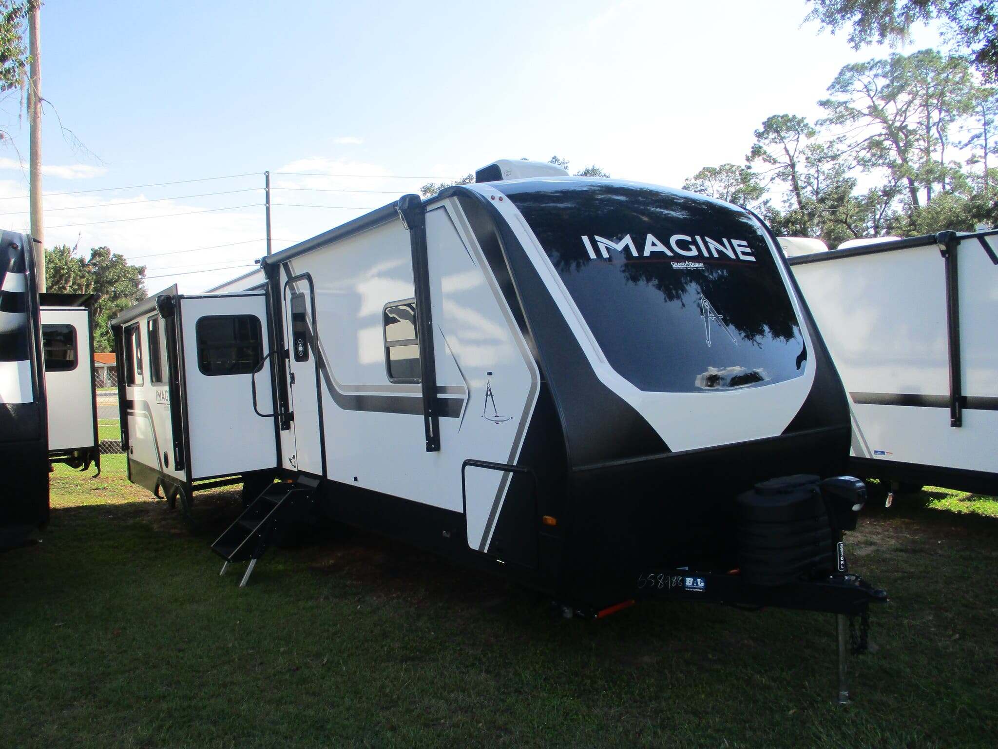 2027 Grand Design Imagine 2970RL in cross city FL