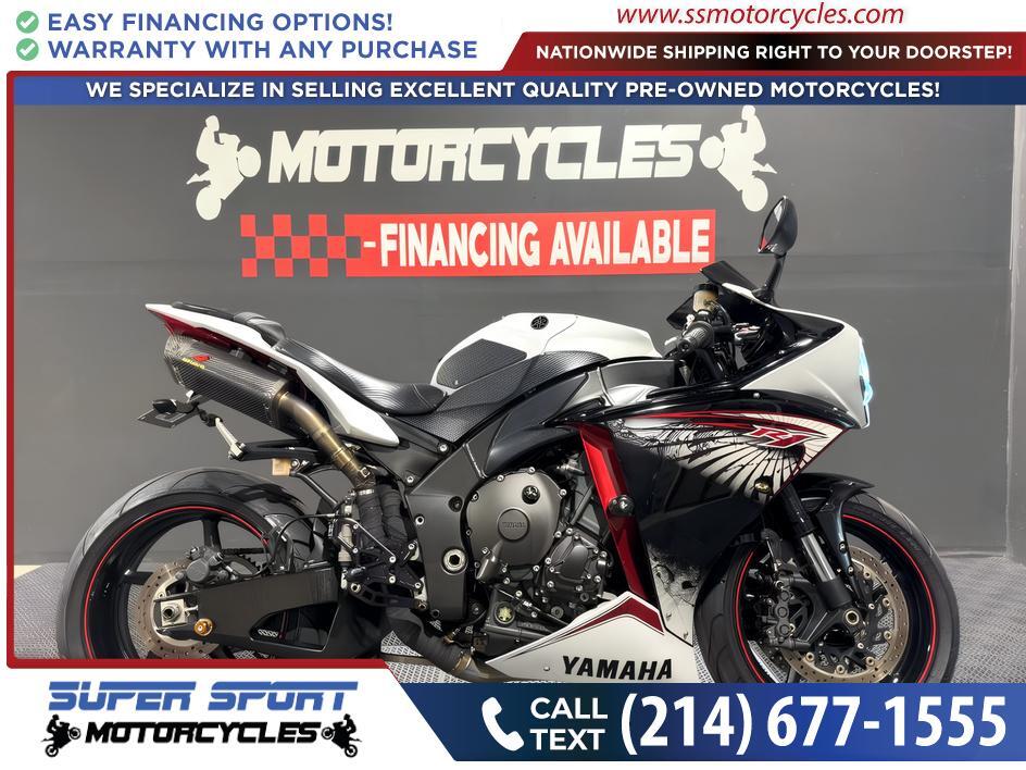 2012 Yamaha YZF-R1 RAVEN R1 in Grand Prairie, TX