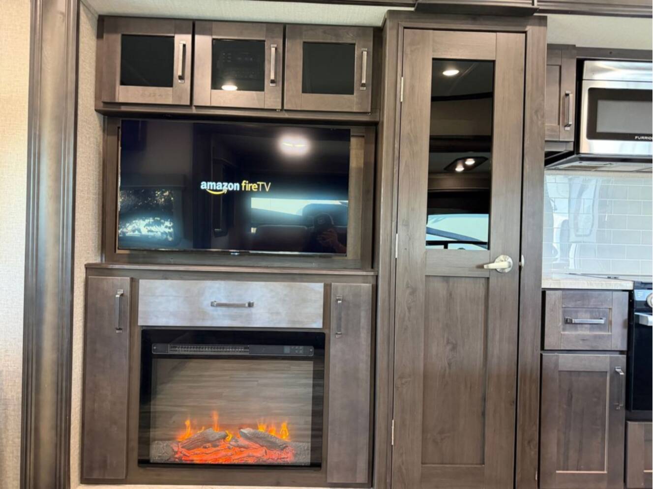 A photo of this 2022 Grand Design Rv Reflection 295RL