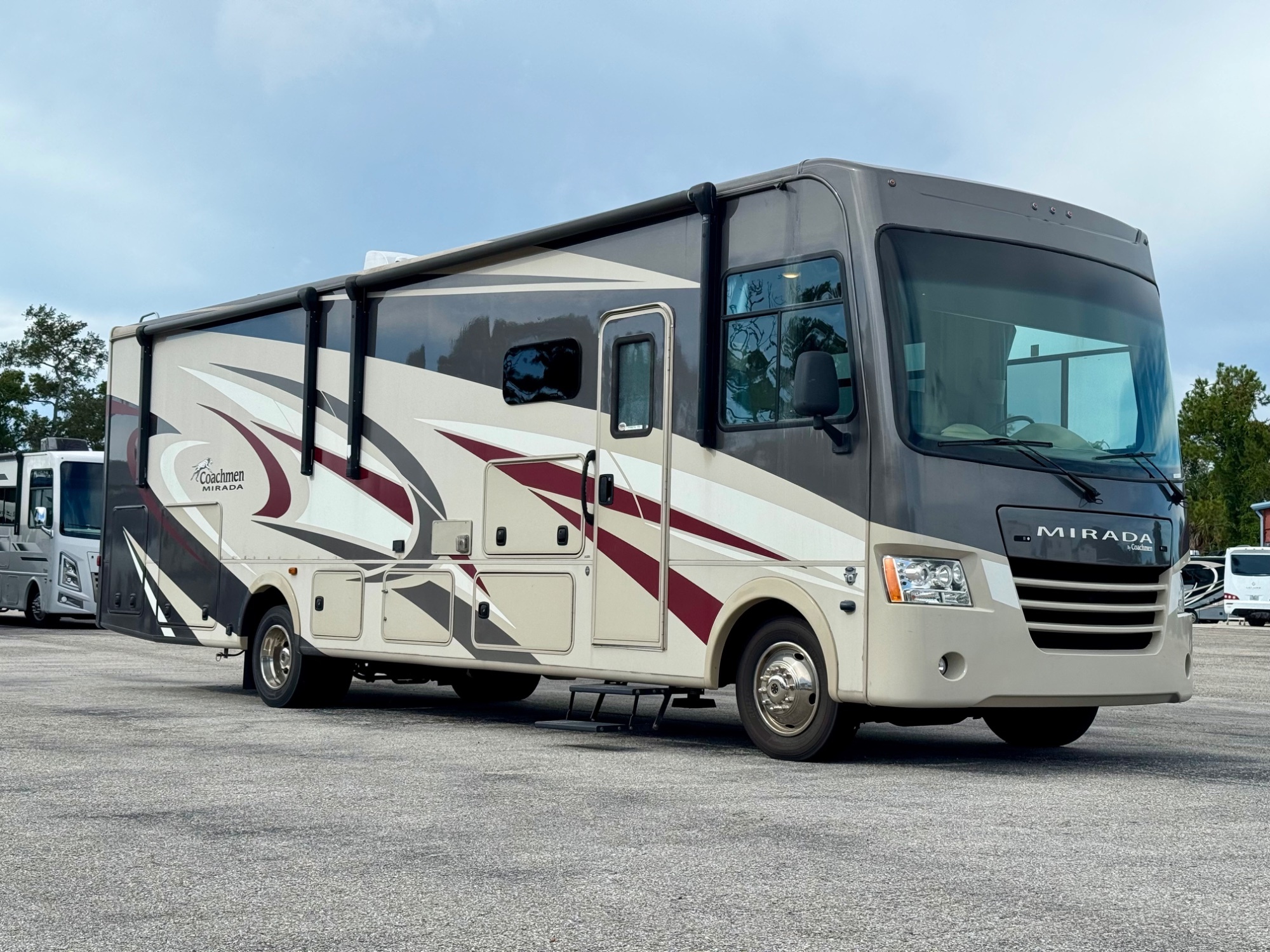 2019 Coachmen Mirada 32SS in bradenton FL