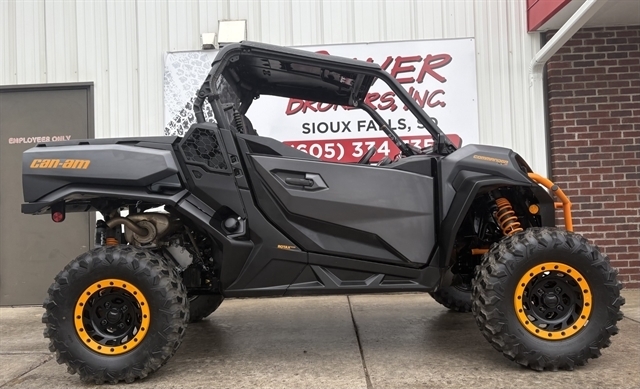 2025 Can-Am COMMANDER XTP 1000 R in sioux falls SD