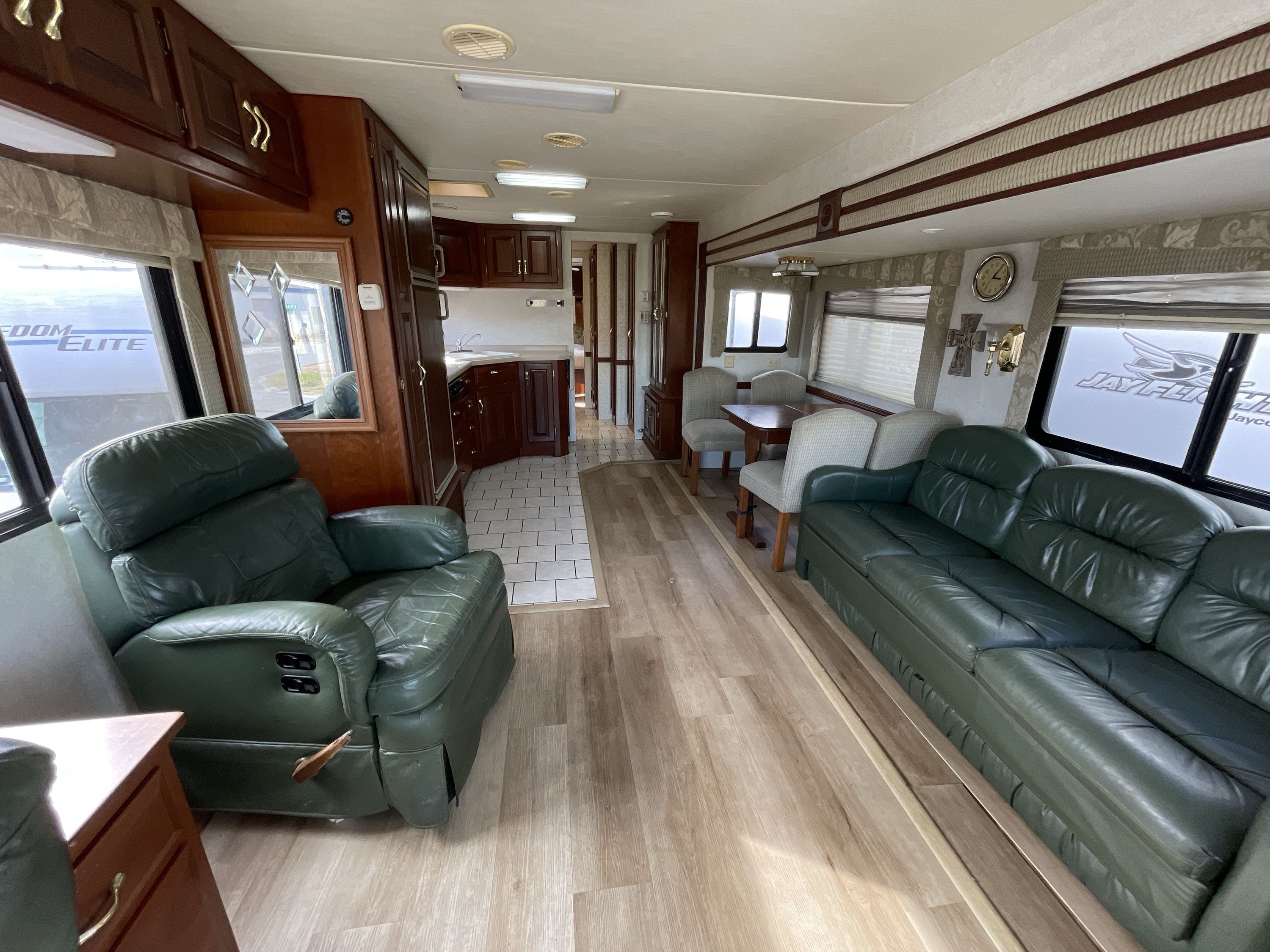 2001 Newmar DUTCH STAR 4057-FREIGHTLINER 330HP in panama city FL