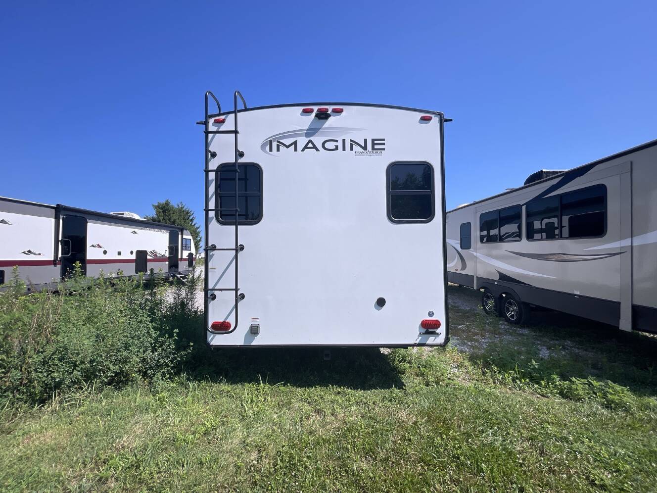 A photo of this 2024 Grand Design IMAGINE 3100RD