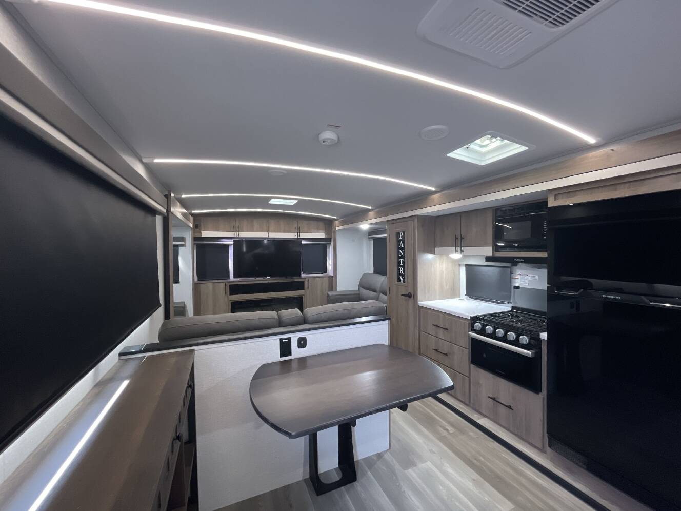 A photo of this 2024 Grand Design IMAGINE 3100RD