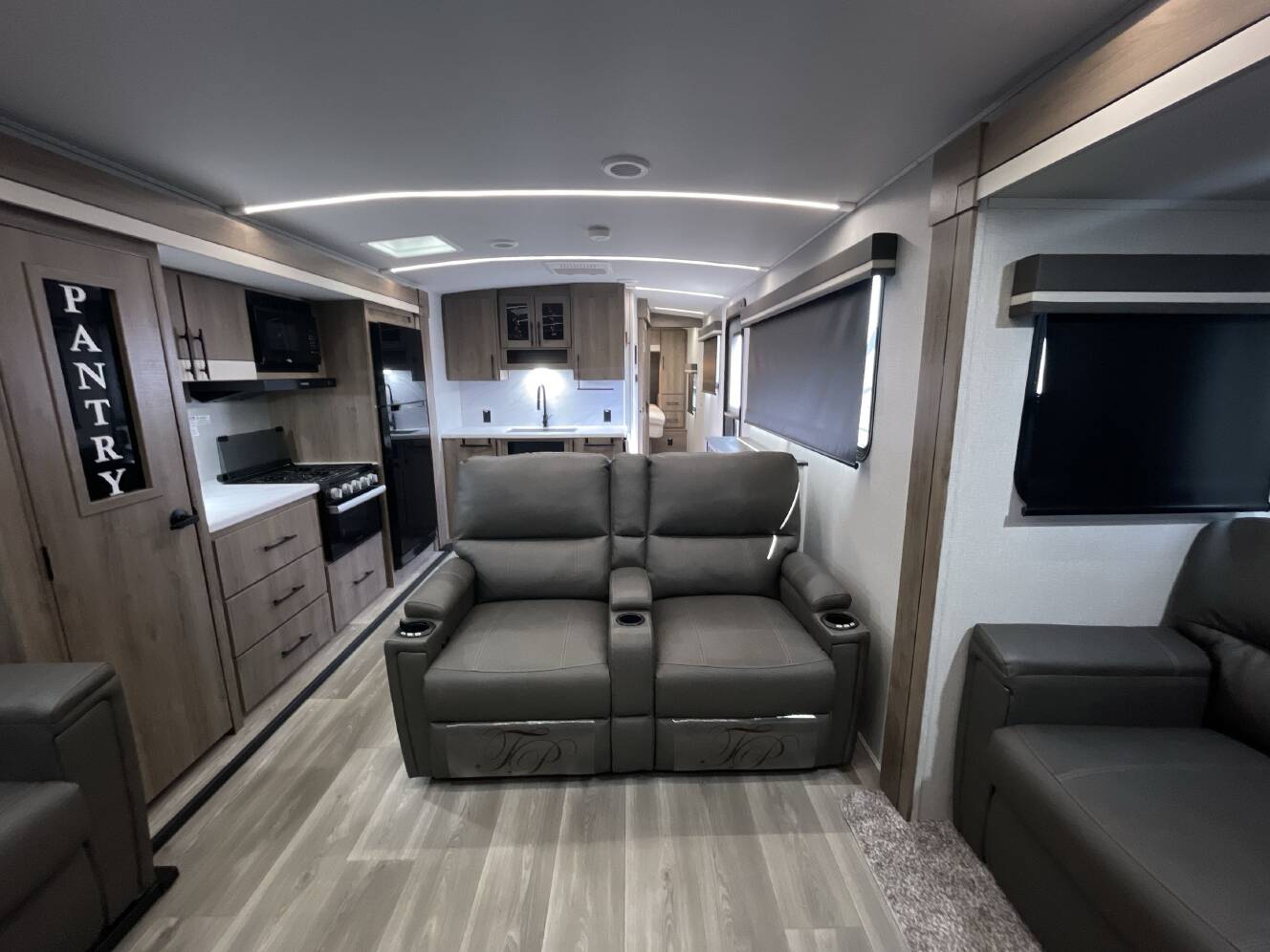A photo of this 2024 Grand Design IMAGINE 3100RD