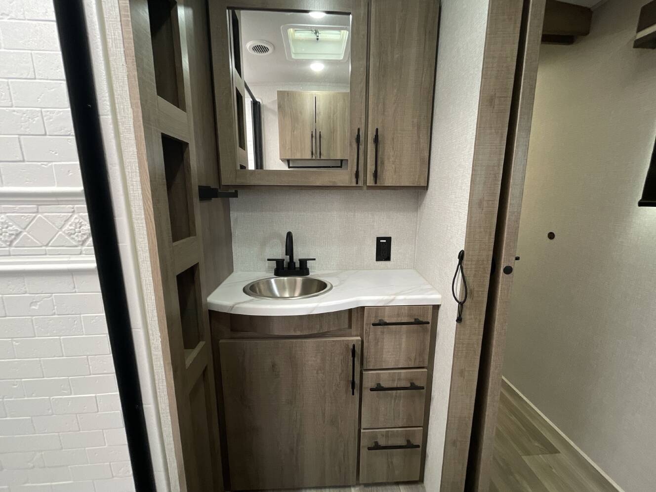 A photo of this 2024 Grand Design IMAGINE 3100RD
