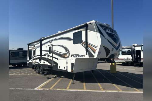 2014 Keystone FUZION 310 in scott city MO