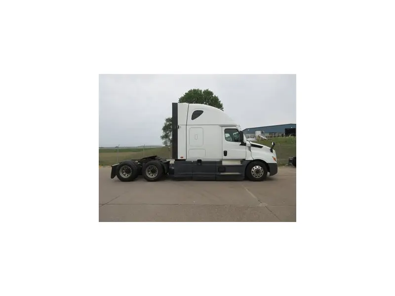 2023 Freightliner Cascadia