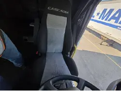 2022 FREIGHTLINER CASCADIA 126