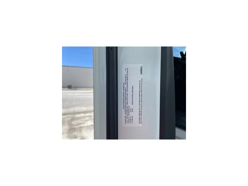 2022 FREIGHTLINER CASCADIA 126