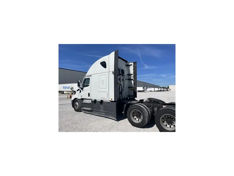 2022 FREIGHTLINER CASCADIA 126