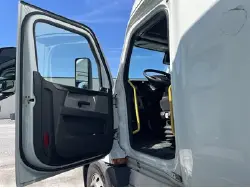 2022 FREIGHTLINER CASCADIA 126
