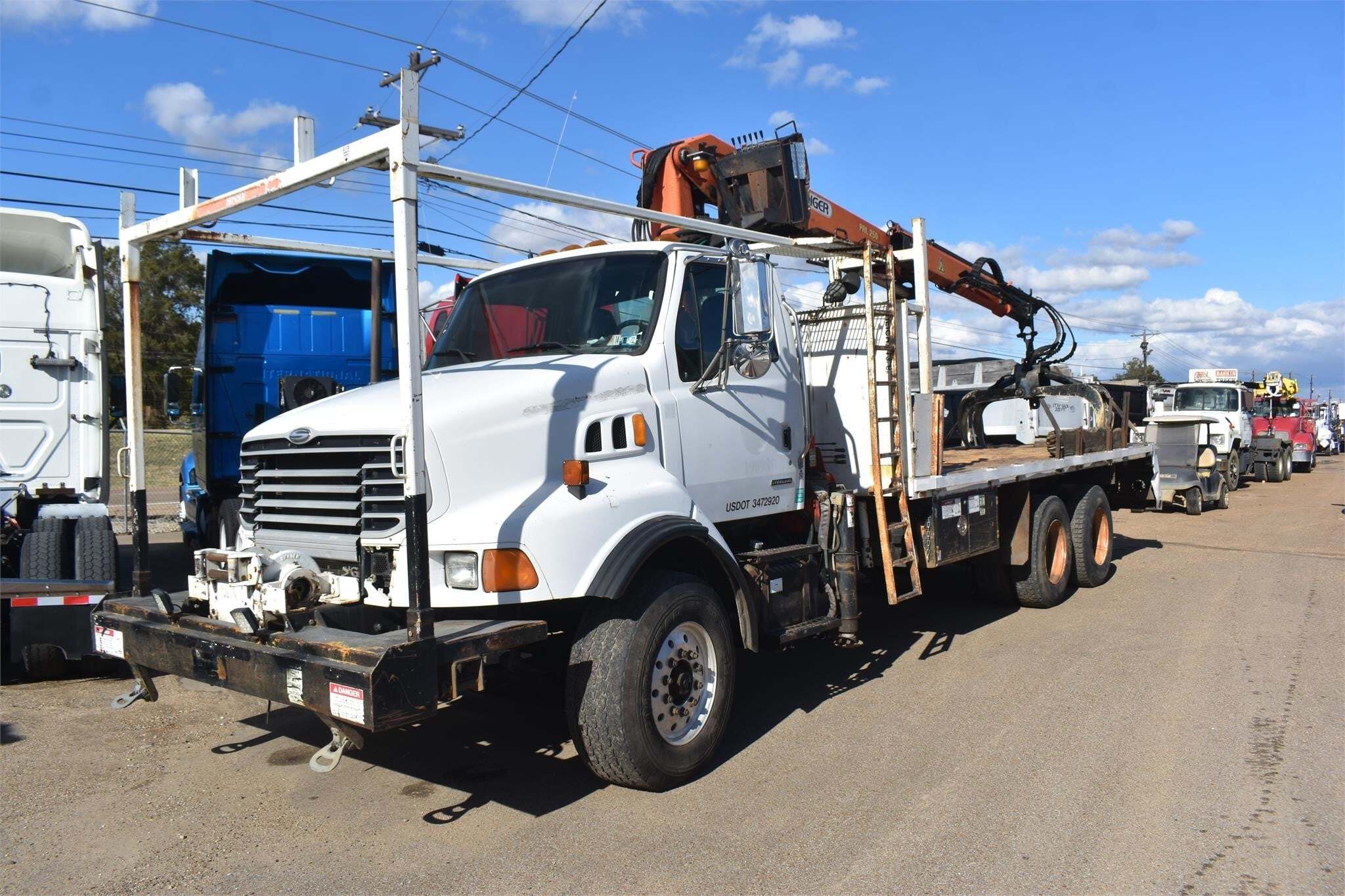 2004 STERLING L8500 in Covington, TN