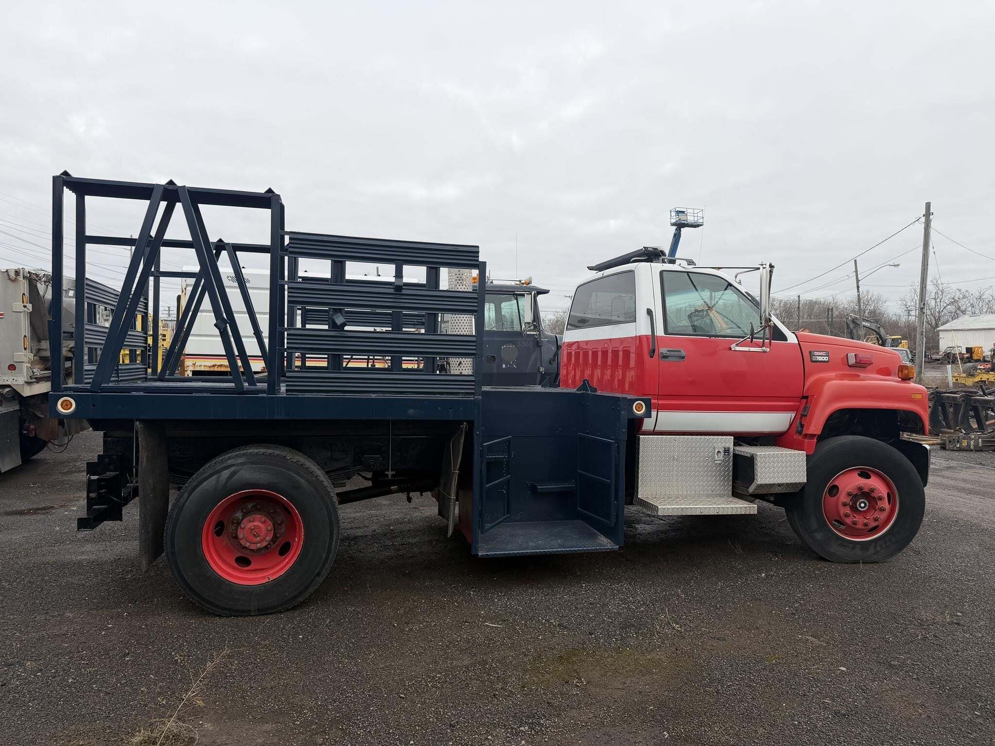 2000 GMC TOPKICK C7500 in Rochester, NY