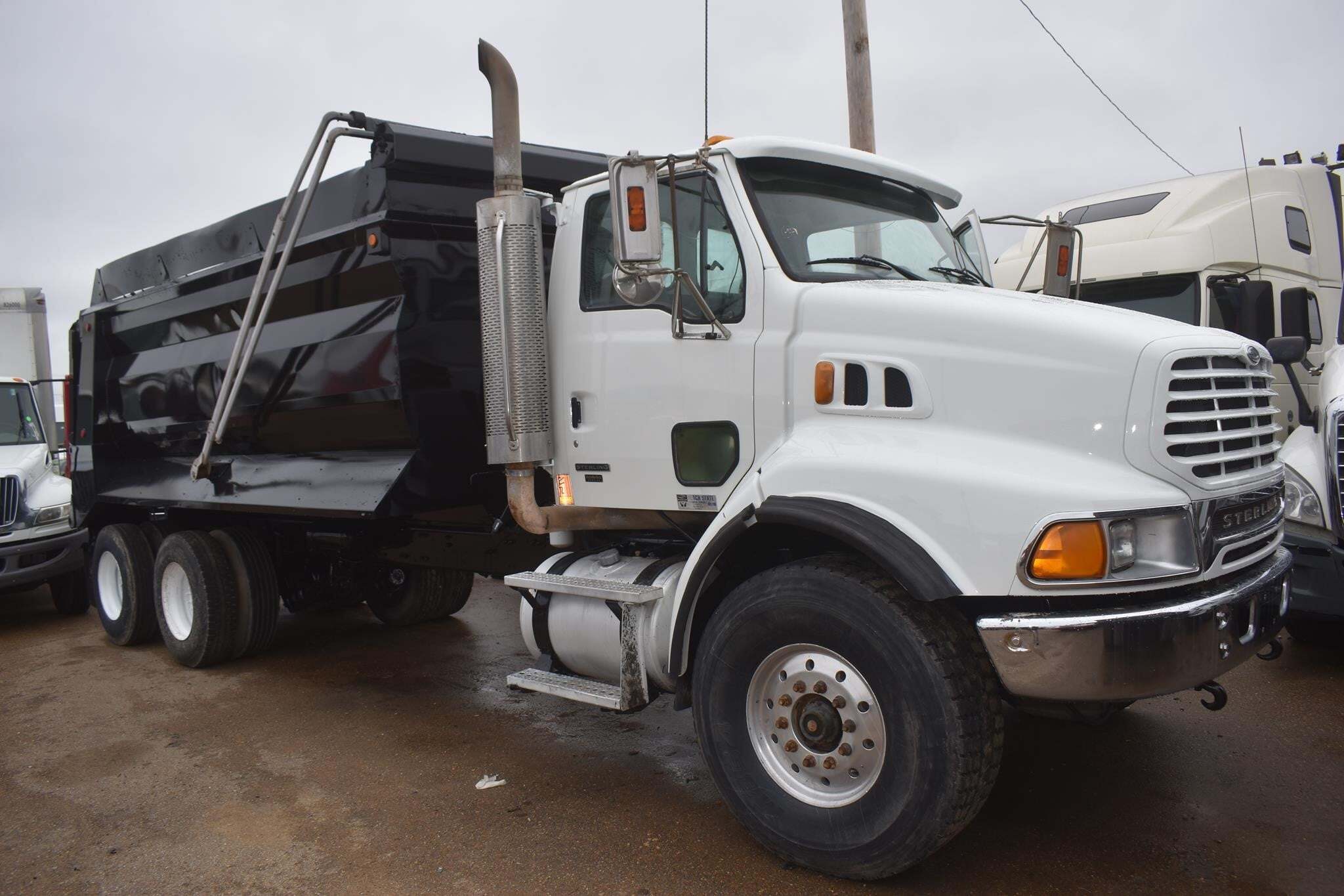 2006 STERLING L-LINE in Covington, TN