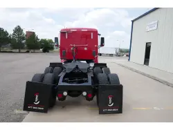 2017 PETERBILT 579