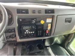 2015 PETERBILT 337