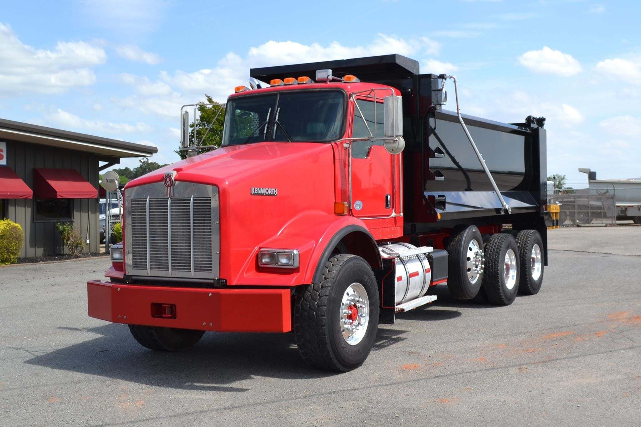 2015 KENWORTH T800 in Searcy, AR