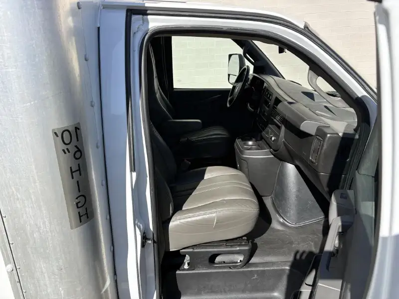 2021 GMC SAVANA