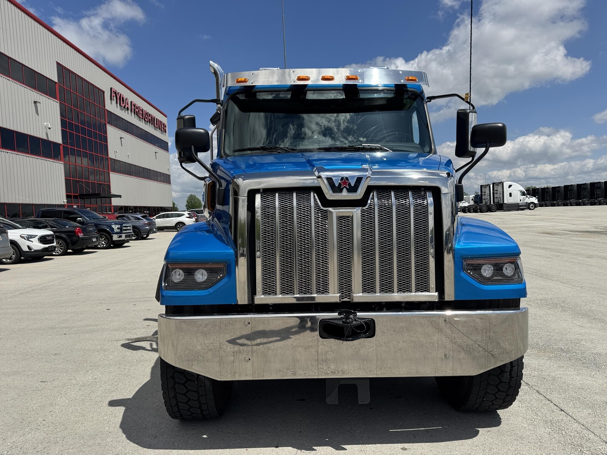 2026 WESTERN STAR 47X in West Jefferson, OH