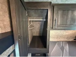 2018 Highland Ridge Mesa Ridge Lite 2410RL