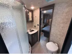 2018 Highland Ridge Mesa Ridge Lite 2410RL