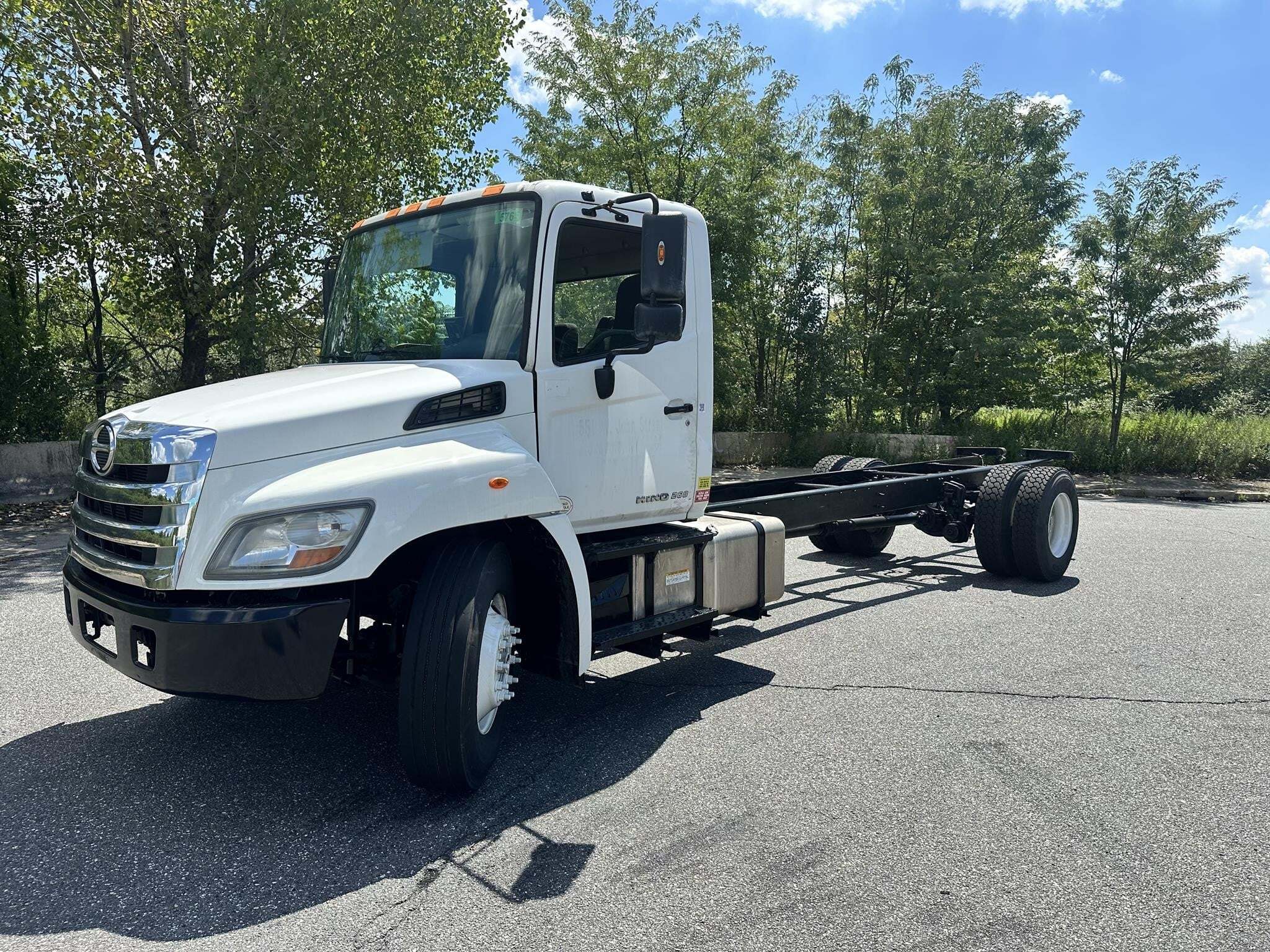 2016 HINO 268A in Philadelphia, PA