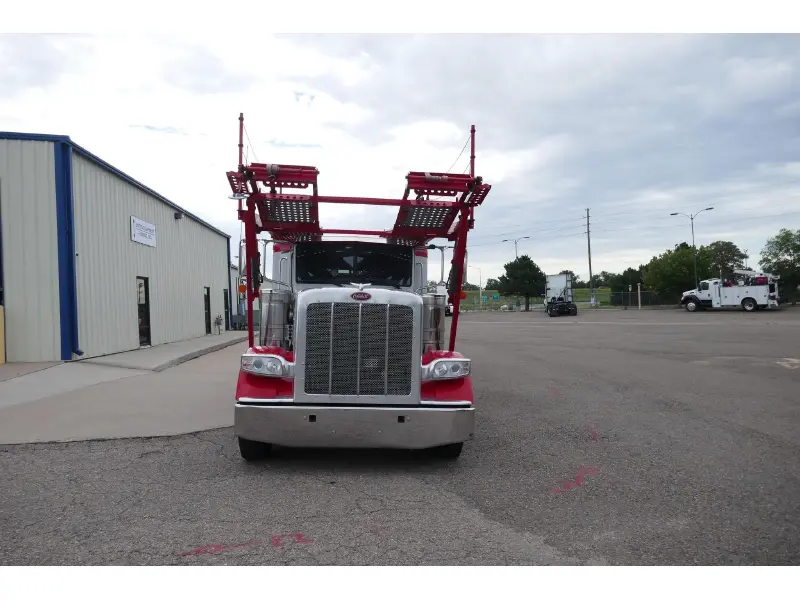 2019 PETERBILT 389