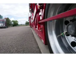 2019 PETERBILT 389