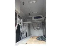 2019 PETERBILT 389