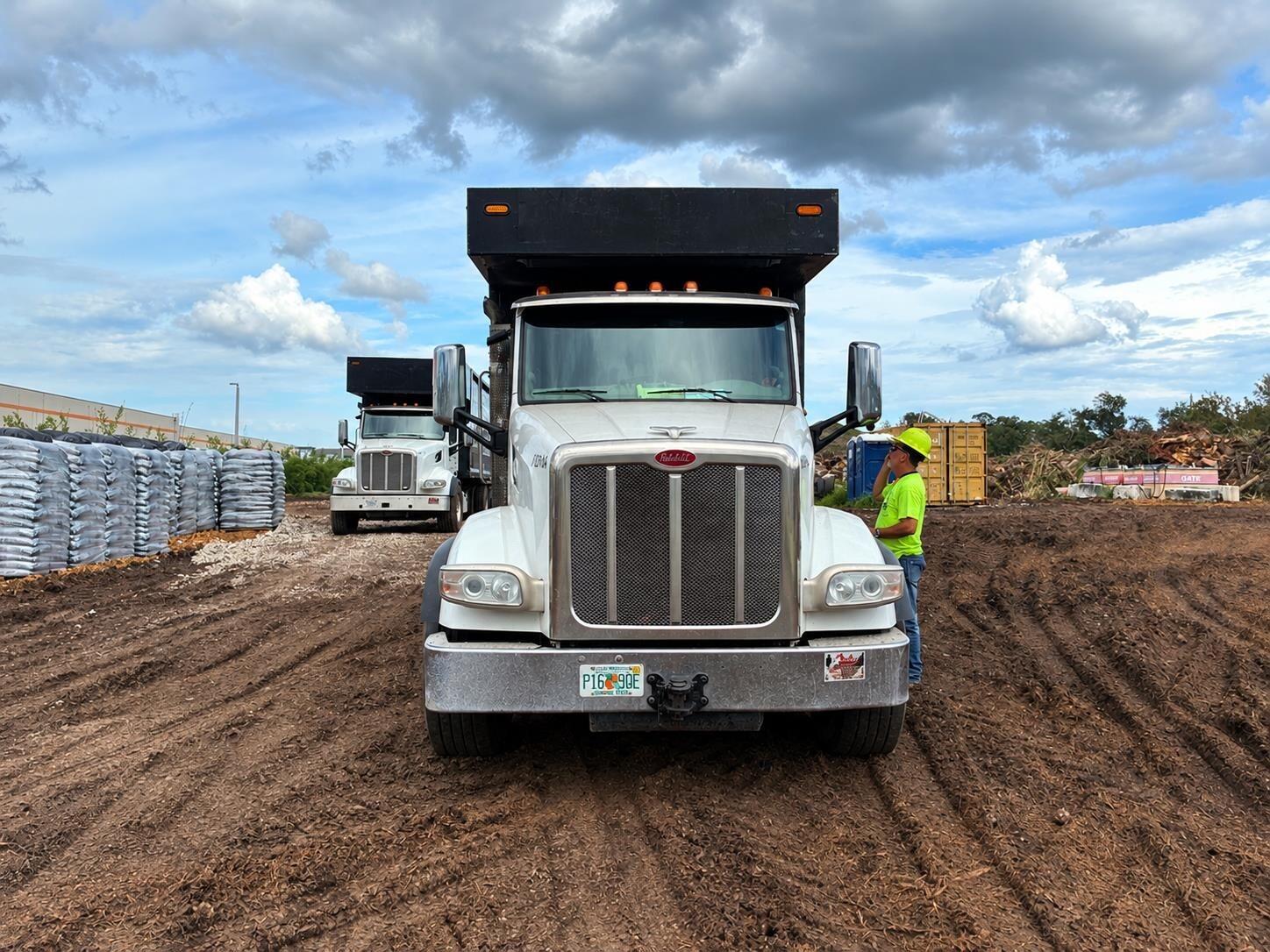 2020 PETERBILT 567 in Bartow, FL